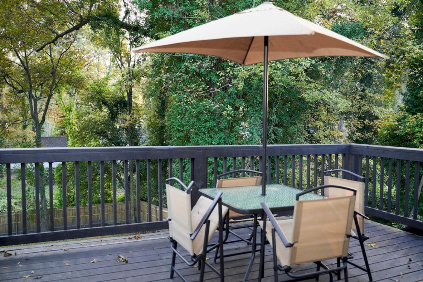 Spacious Retreat Near Downtown, Atl Atlanta Exterior photo